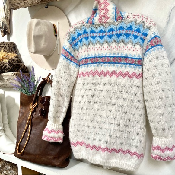 SOLD⭐️RARE Artisan HANDCRAFTED granny sweater-Navajo/NORDIC/Aztec/Pendleton vibe - Picture 8 of 16